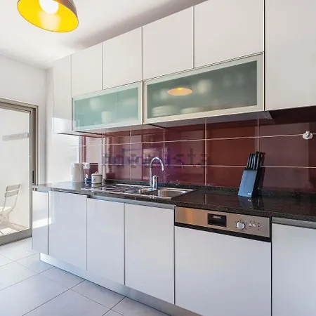 Διαμέρισμα Gale By The Sea *